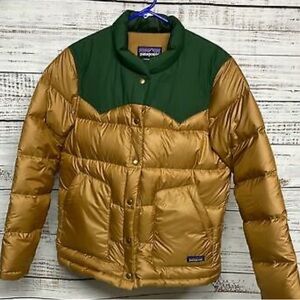 Patagonia Brown and Green Puffer Jacket
